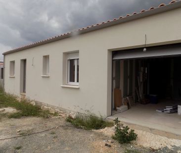 Location Maison 5 pièces 93 m2 à Niort - Photo 2