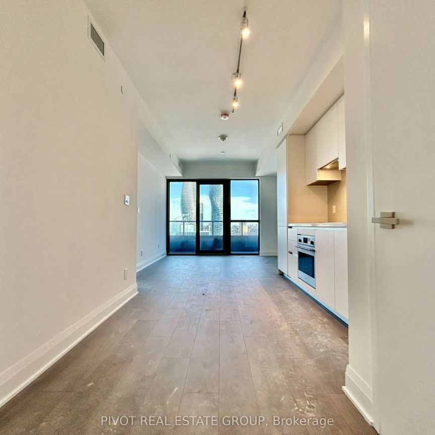 2 Erskine Road #1407 - Photo 1