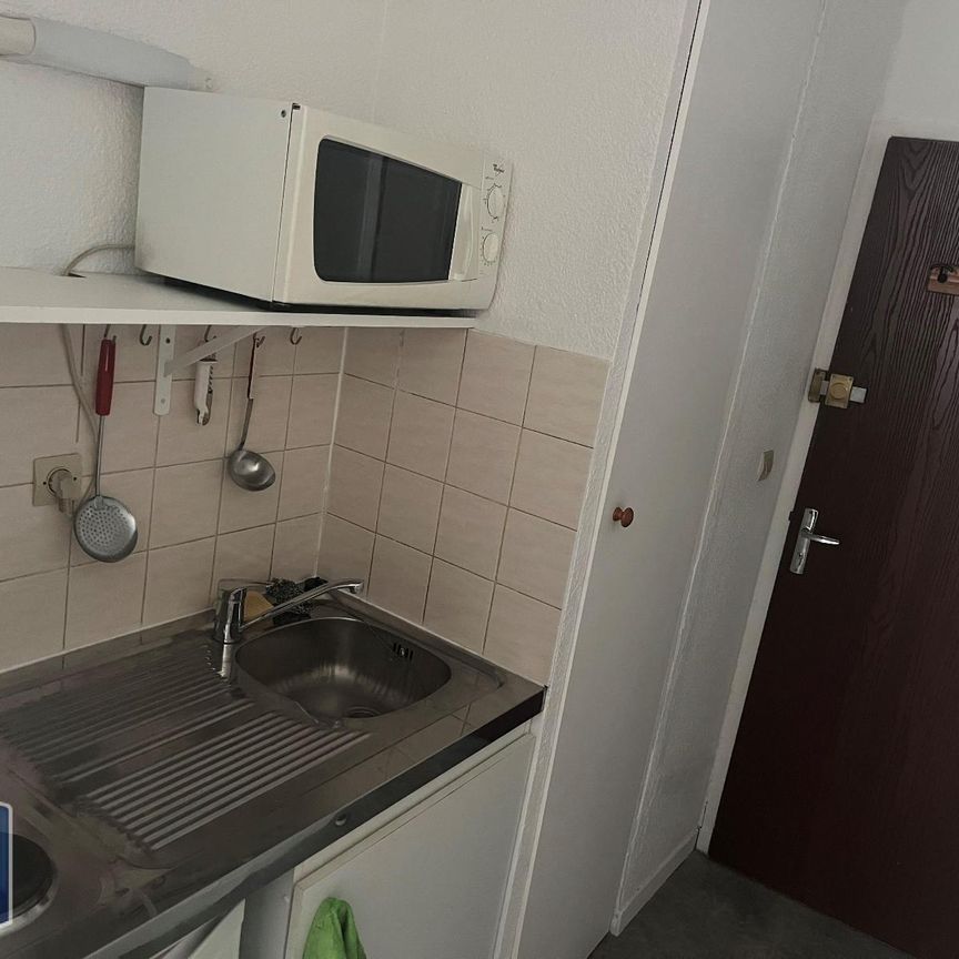 Location Appartement 1 pièce 13m² BORDEAUX 33000 - Photo 2