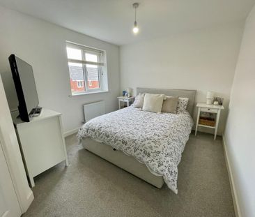 3 bedroom semi-detached house to rent - Photo 5