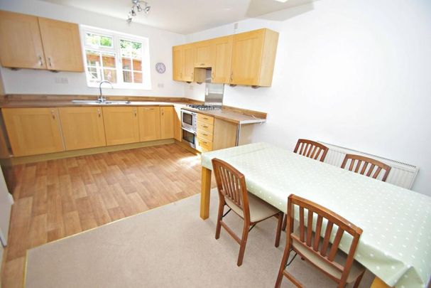 2 bedroom semi-detached house to rent - Photo 1