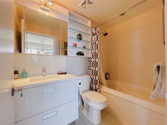 For Lease - 21 Widmer Street Unit# 3011, Toronto, Ontario - Photo 1