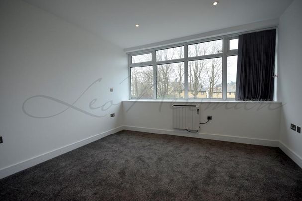 1 bedroom in a flat share to rent - Photo 1