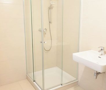 Hochwertig ausgestattete Mietwohnung mit bester Verkehrsanbindung - Photo 3