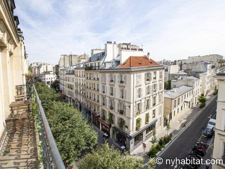 Logement à Paris, Location meublée - Photo 2