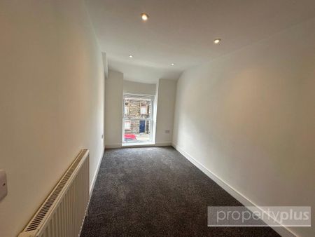2 bedroom terraced house to rent - Photo 3