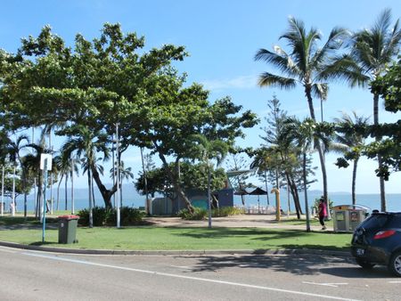 AMAZING LOCATION! UNIT ON THE STRAND, NORTH WARD! - Photo 4