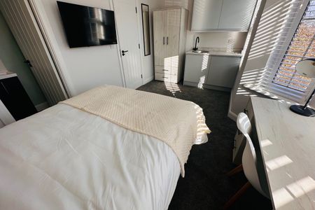 Somerley Road - Photo 3