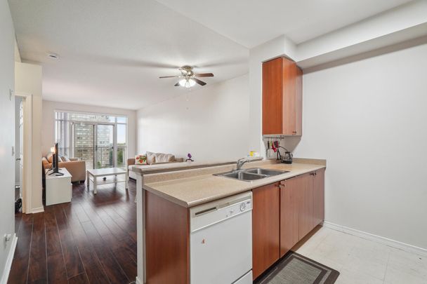 For Lease - 3650 Kingston Road Unit# 926, Toronto, Ontario - Photo 1