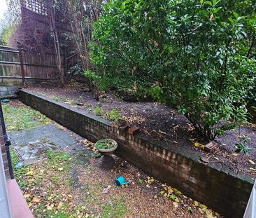 Studio Flat, Shepherds Bush Road, W6 - Photo 6