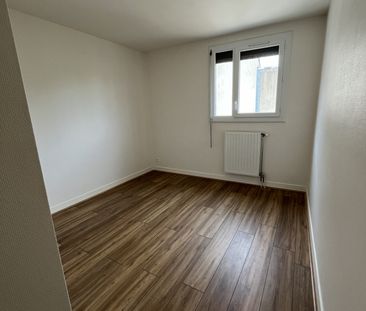 Location Appartement 3 pièces 65m² ORLEANS 45000 - Photo 2