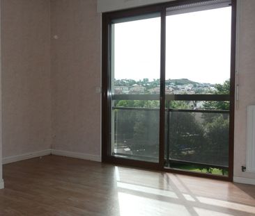 Location Appartement 3 pièces 61m² - Photo 3