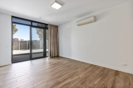 Lakeside Living, Amenities at Your Fingertips - Photo 3