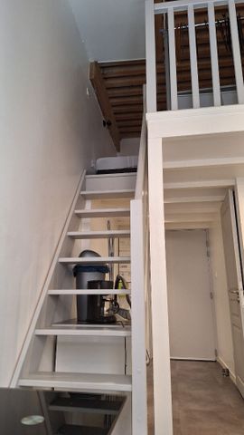 STUDIO MEUBLE CALME ET LUMINEUX, - Photo 2