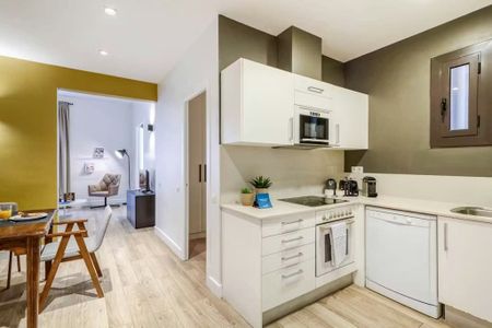 Carrer de Sepúlveda, Barcelona, Catalonia 08015 - Photo 5