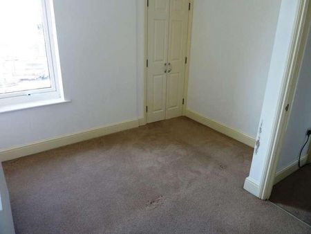 The Ridgeway Chingford London, E4 - Photo 2