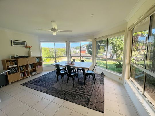 Fully Furnished home in central Lennox Head - Photo 1