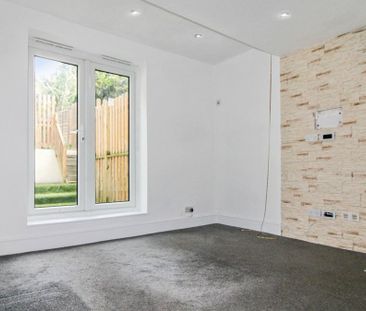 4 bedroom property to rent - Photo 1