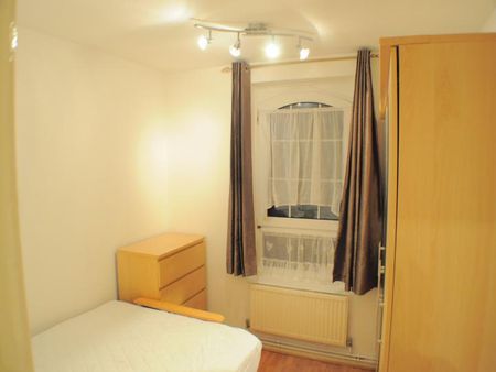 4beds Apartment - Photo 3