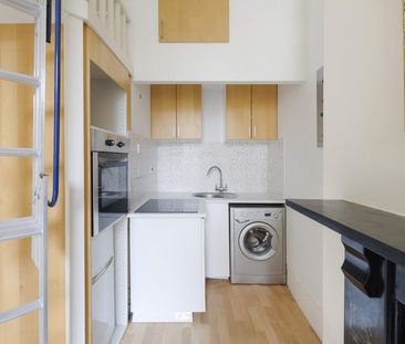 Studio Apartment - Photo 2