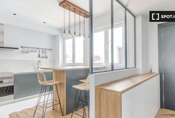 valencia, Valencian Community 46011