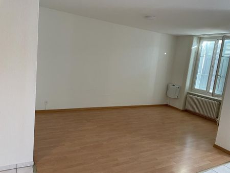 Apartment - Photo 4