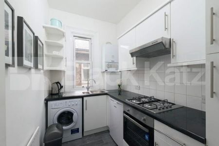 A spacious three-bedroom flat located on Alexandra Road N8 - Photo 4