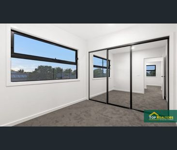 🏡 FOR LEASE – 25A Penrose Promenade, Tarneit, VIC 3029 Presented by... - Photo 4