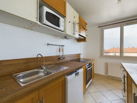 Location Appartement 2 pièces 65m² VILLEURBANNE 69100 - Photo 4