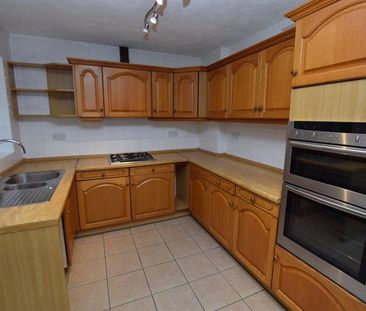 3 bedroom detached bungalow to rent - Photo 1