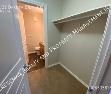 2 bed 2 bath Condo located in east Regina, SK. - Photo 6