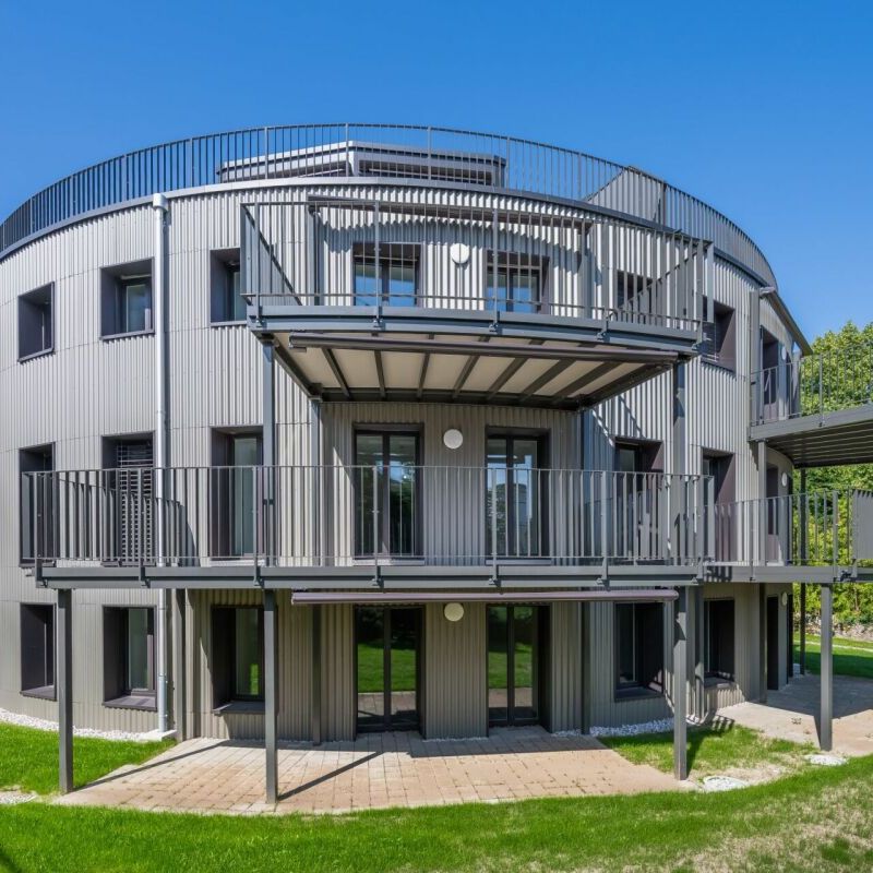 Très bel appartement de 2.5 pièces entièrement rénové avec terrasse - Foto 1