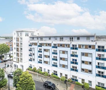 Jubilee House, Epsom - Photo 2