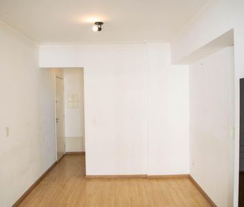 Apartamento para alugar com 68m², 3 quartos e 1 vaga - Foto 2
