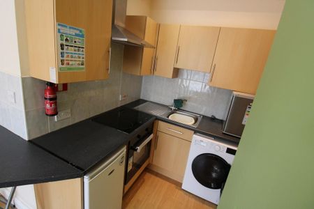 1 bedroom apartment to rent - Photo 4