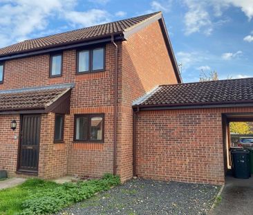 2 bedroom end of terrace house to rent - Photo 1