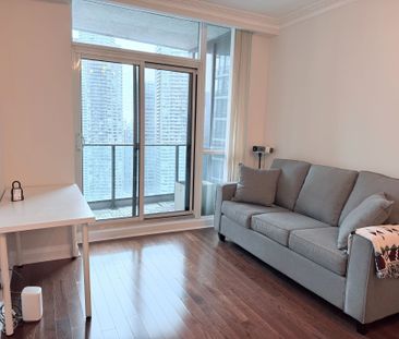 For Lease - 16 Harbour Street Unit# 3701, Toronto, Ontario - Photo 5