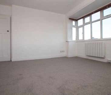 Flat in London Road, Carlisle - Photo 3