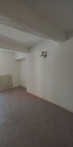 Location Appartement 2 pièces 63m² - Photo 3
