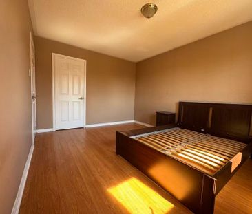 For Lease - 4255 Wakefield Crescent, Mississauga, Ontario - Photo 6