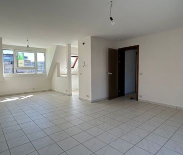 Verrassend ruim appartement met 2 slaapkamers in het centrum van Di... - Photo 6