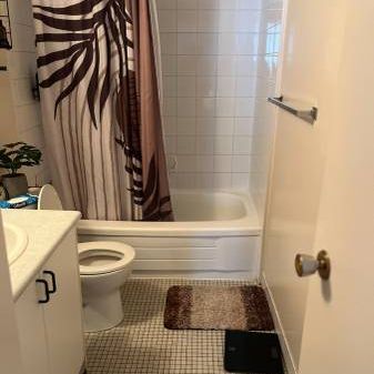 Furnished Downtown Apartment - High floor (sublet only) - Photo 4