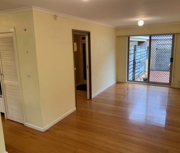 27 Meryl Street, Doncaster East - Photo 2
