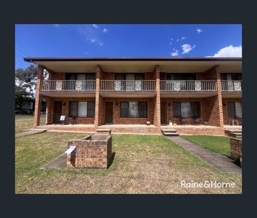 3/95 Johnston Street, Tamworth, NSW 2340 - Photo 3