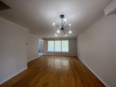 For Lease - 65 Dewlane Drive, Toronto, Ontario - Photo 2