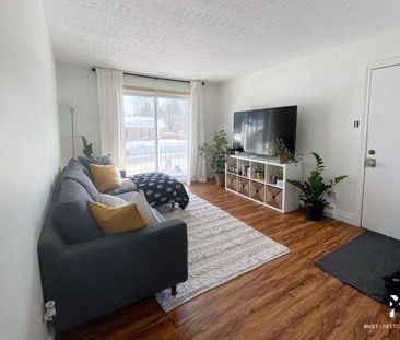 2 CH - 1 SDB - Québec - $1,200 /mo - Photo 3
