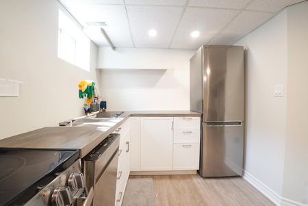 For Lease - 52 Sandown Avenue Unit# Basement, Toronto, Ontario - Photo 5