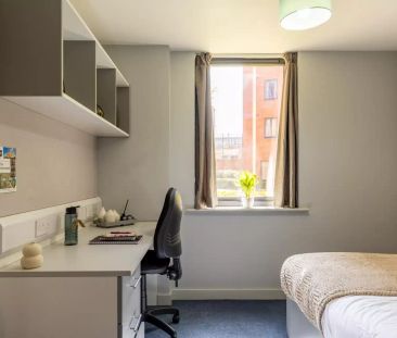 Silver Plus Ensuite - Photo 2