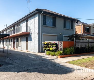 FOR LEASE BY PENNISI - Photo 1