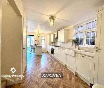 3 bedroom semi-detached house to rent - Photo 2